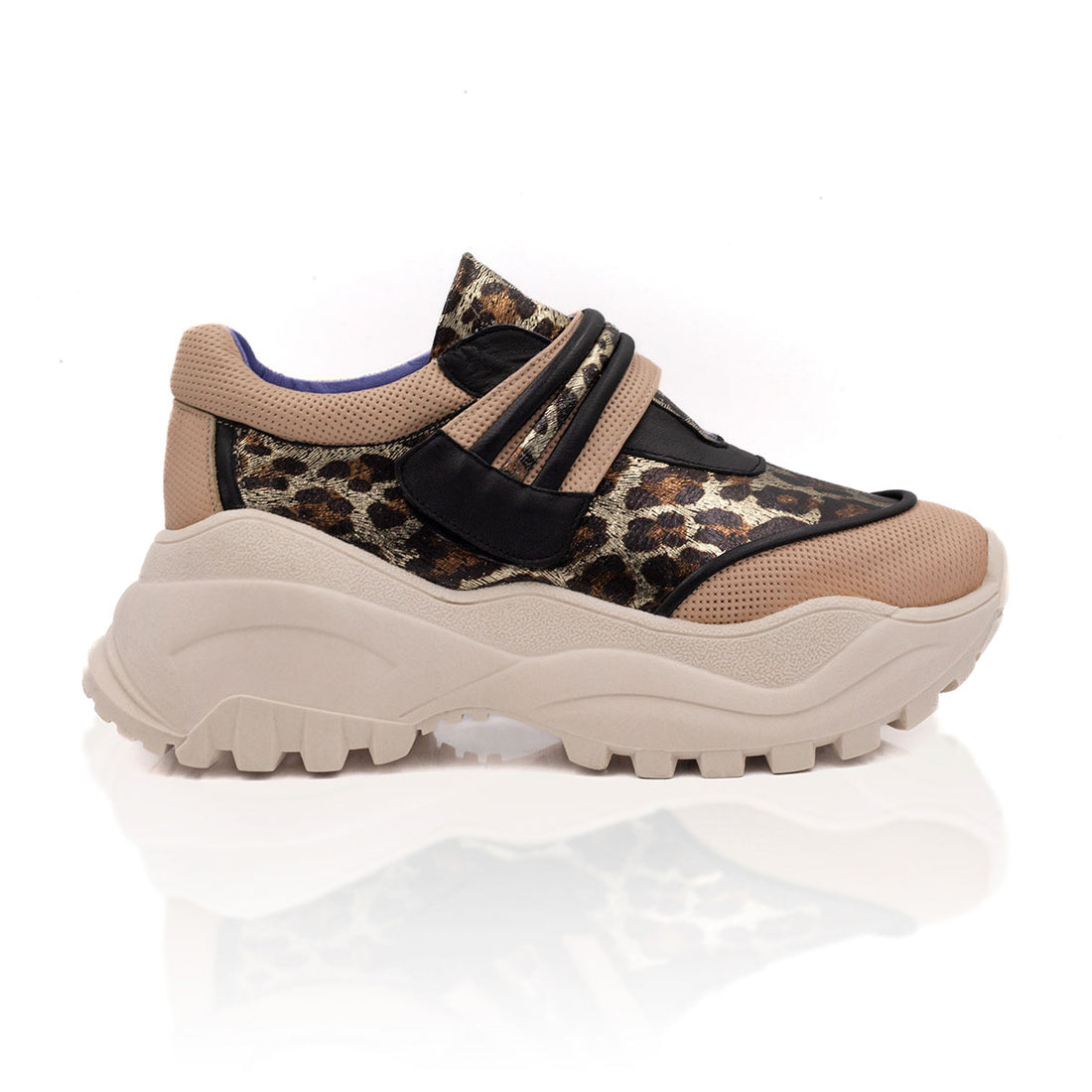 Sneaker de Mujer Ariel Leopardo - Altura Siete